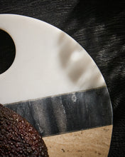 Load image into Gallery viewer, Nivol round serving board in black and white marble and travertine - image 3