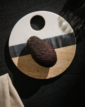 Load image into Gallery viewer, Nivol round serving board in black and white marble and travertine - image 2