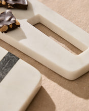 Load image into Gallery viewer, Nira small serving board in white and grey marble - image 3