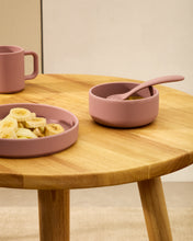 Load image into Gallery viewer, Lili plate and bowl set in pink silicone - image 5