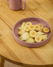 Load image into Gallery viewer, Lili plate and bowl set in pink silicone - image 7