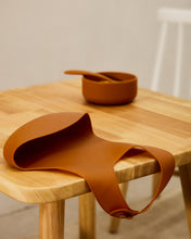 Load image into Gallery viewer, Lili set of two bibs in orange and blue silicone - image 4