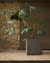 Load image into Gallery viewer, Set of 2 Minoa planters with brown stone effect 44 x 44 cm - image 3