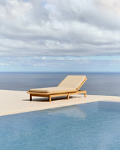 Load image into Gallery viewer, Galea sun lounger in FSC 100% solid teak wood and synthetic rattan - image 5