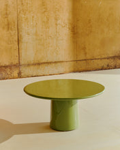 Load image into Gallery viewer, Albanella coffee table in cement with glossy green finish Ø85cm - image 2