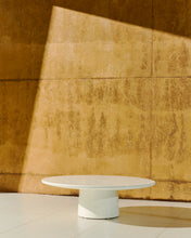 Load image into Gallery viewer, Albanella coffee table in cement with glossy white finish Ø110cm - image 2