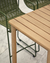 Load image into Gallery viewer, Sori table in FSC 100% solid acacia wood 135 x 78cm - image 4