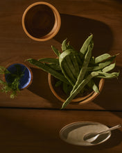 Load image into Gallery viewer, Zairin set of 2 multicoloured FSC 100% acacia wood bowls - image 4