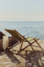Load image into Gallery viewer, Vilara green outdoor folding deck chair made of FSC 100% solid acacia wood - image 7