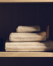 Load image into Gallery viewer, Navira 100% cotton beige bath towel 70 x 140cm - image 6