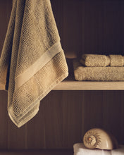 Load image into Gallery viewer, Olvira 100% cotton dark green jacquard hand towel 50 x 90cm - image 6