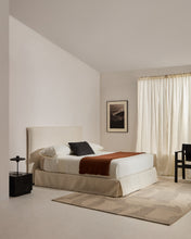 Load image into Gallery viewer, Jaira white chenille bed with removable cover for 180x200cm mattress FSC Mix Credit - image 5