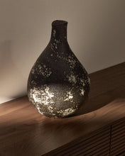 Load image into Gallery viewer, Orelin ceramic vase in black and white 39 cm - image 4