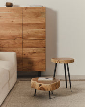 Load image into Gallery viewer, Tanive side table in solid acacia wood with bleached finish and black steel legs Ø35cm - image 3