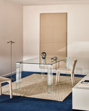 Load image into Gallery viewer, Adularia table in clear tempered glass 160 x 90cm - image 5