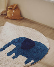 Load image into Gallery viewer, Tandani beige cotton round rug with blue elephant Ø 100cm - image 2