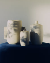Load image into Gallery viewer, Mireni papier-mâché vase beige Ø 39 cm - image 2