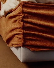 Load image into Gallery viewer, Arvian terracotta chenille removable-cover bed with ottoman base for a 180 x 200 cm mattress - image 7
