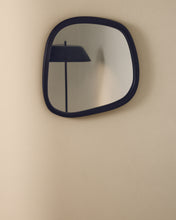 Load image into Gallery viewer, Alura black teak wood mirror 45,5 x 47 cm FSC 100% - image 6
