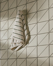 Load image into Gallery viewer, Dorane 100% cotton towel with green stripes 30 x 50cm - image 5