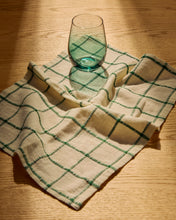 Load image into Gallery viewer, Irides blue glass cup, 42 cl - image 3