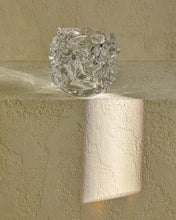 Load image into Gallery viewer, Vorma clear glass centrepiece Ø17.5cm - image 4