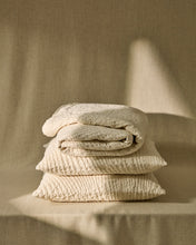 Load image into Gallery viewer, Raylo bedspread in 100% cotton with striped structure for 150/160 cm bed - image 4