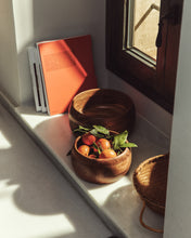 Load image into Gallery viewer, Malor large acacia wood bowl - image 3