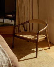 Load image into Gallery viewer, Eloda mustard wool and viscose rug 160 x 230cm - image 2