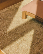Load image into Gallery viewer, Eloda mustard wool and viscose rug 160 x 230cm - image 3