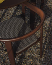 Load image into Gallery viewer, Erice stackable outdoor chair in aluminium and brown rope - image 7