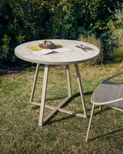 Load image into Gallery viewer, Tella round table in taupe galvanised steel with beige tiles Ø120cm - image 3