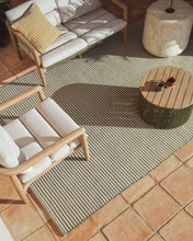 Load image into Gallery viewer, Menfi 2-seater sofa in solid acacia wood and green rope cord 136 cm FSC 100% - image 7