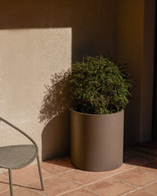 Load image into Gallery viewer, Aiguablava brown cement planter Ø 52cm - image 2