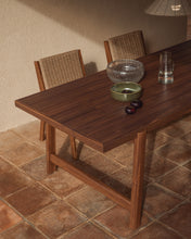 Load image into Gallery viewer, Itani outdoor table in solid acacia wood 240 x 100cm FSC 100% - image 4
