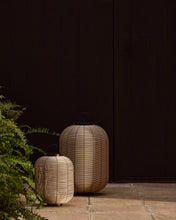 Load image into Gallery viewer, Saranella small portable LED table lamp in light grey synthetic rattan - image 4