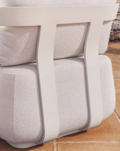 Load image into Gallery viewer, Tamaris ecru aluminium outdoor armchair - image 6
