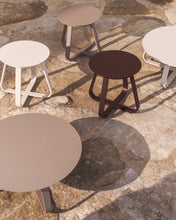 Load image into Gallery viewer, Tamaris brown aluminium outdoor side table Ø48cm - image 6