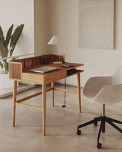Load image into Gallery viewer, Araxi table in veneer, solid ash wood and rattan 105 x 62 cm - image 5