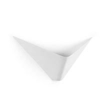 Load image into Gallery viewer, Ginebra wall lamp in white