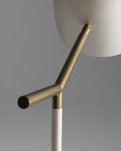 Load image into Gallery viewer, Alish metal floor lamp UK adapter - image 3