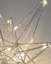 Load image into Gallery viewer, Nicoletta large star light in silver - image 3