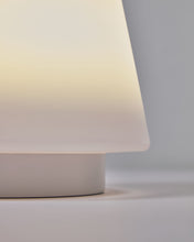 Load image into Gallery viewer, Udiya outdoor table lamp in polythene and metal white with white finish - image 7