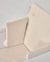 Load image into Gallery viewer, 100% organic cotton (GOTS) Nuun highchair cushion with natural finish - image 7