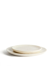 Load image into Gallery viewer, Erefi white marble flat plate - image 2