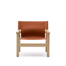 Load image into Gallery viewer, Jan armchair made of light brown recycled leather fibres and FSC 100% solid ash wood with natural tone finish - image 7