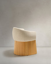 Load image into Gallery viewer, Bosca chair in beige chenille and oak veneer FSC 100% - image 6