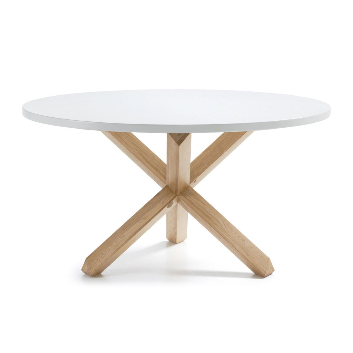 Lotus table in white with solid oak legs, Ø 135 cm – Browsers Experience