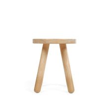 Load image into Gallery viewer, Dilcia kids stool in solid rubber wood 31 cm high - image 4