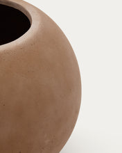 Load image into Gallery viewer, Solna terracotta-effect planter Ø66cm - image 5